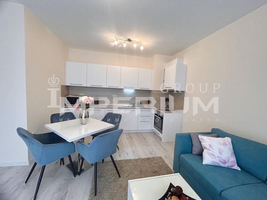 Дава се под наем Двустаен апартамент в Варна, Аспарухово - 65 кв.м за 612 € - Снимка #2