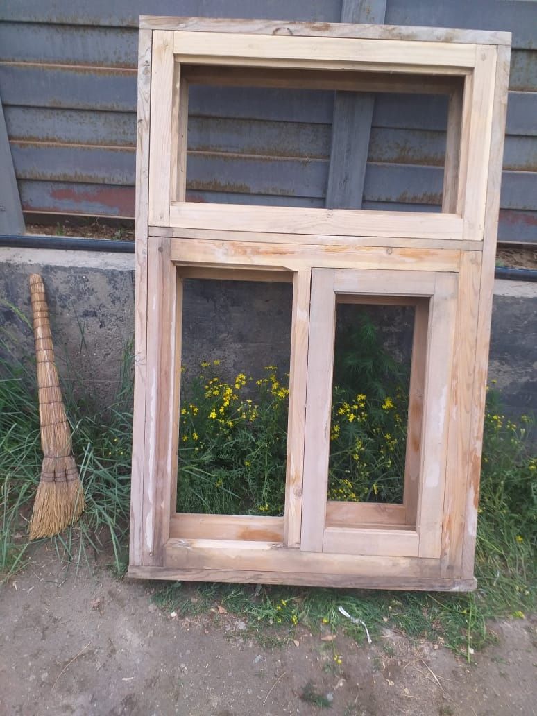 Окно,дверь деревянные новые