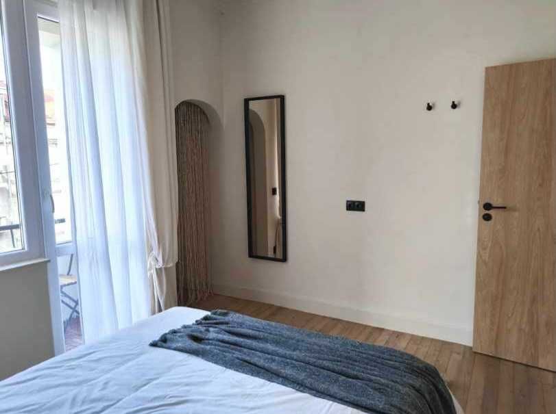 Дава се под наем Двустаен апартамент в София, Център - 65 кв.м за 650 € - Снимка #14