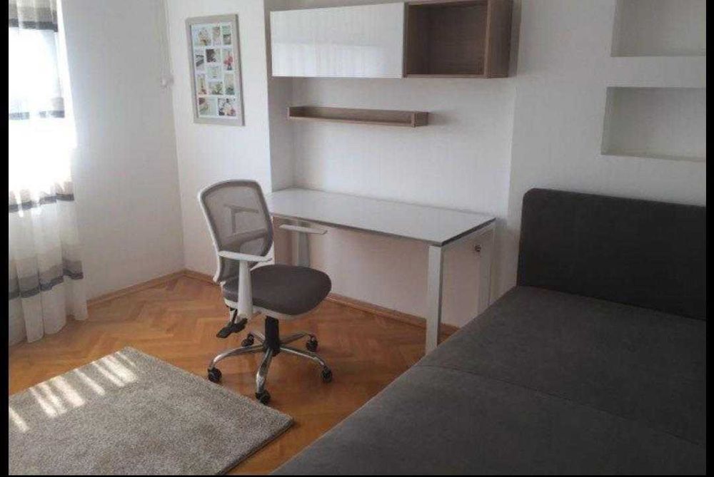 Дава се под наем Двустаен апартамент в Бургас, Възраждане - 67 кв.м за 219.3 € - Снимка #3