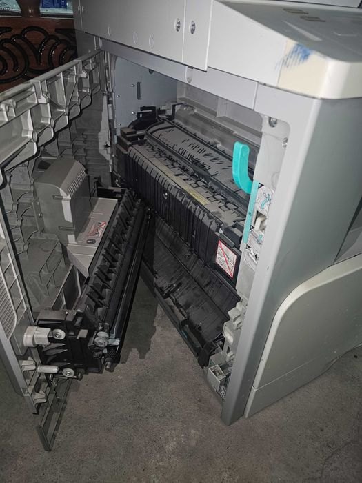 Canon iR 2318 A3 va Konica A3 Qarab olasila yonadi 1 milionga 2 ta