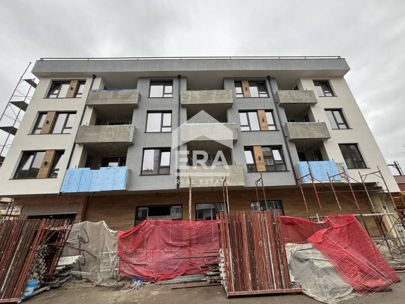 Двустаен апартамент за продажба в новопостроена жилищна сграда в тих р
