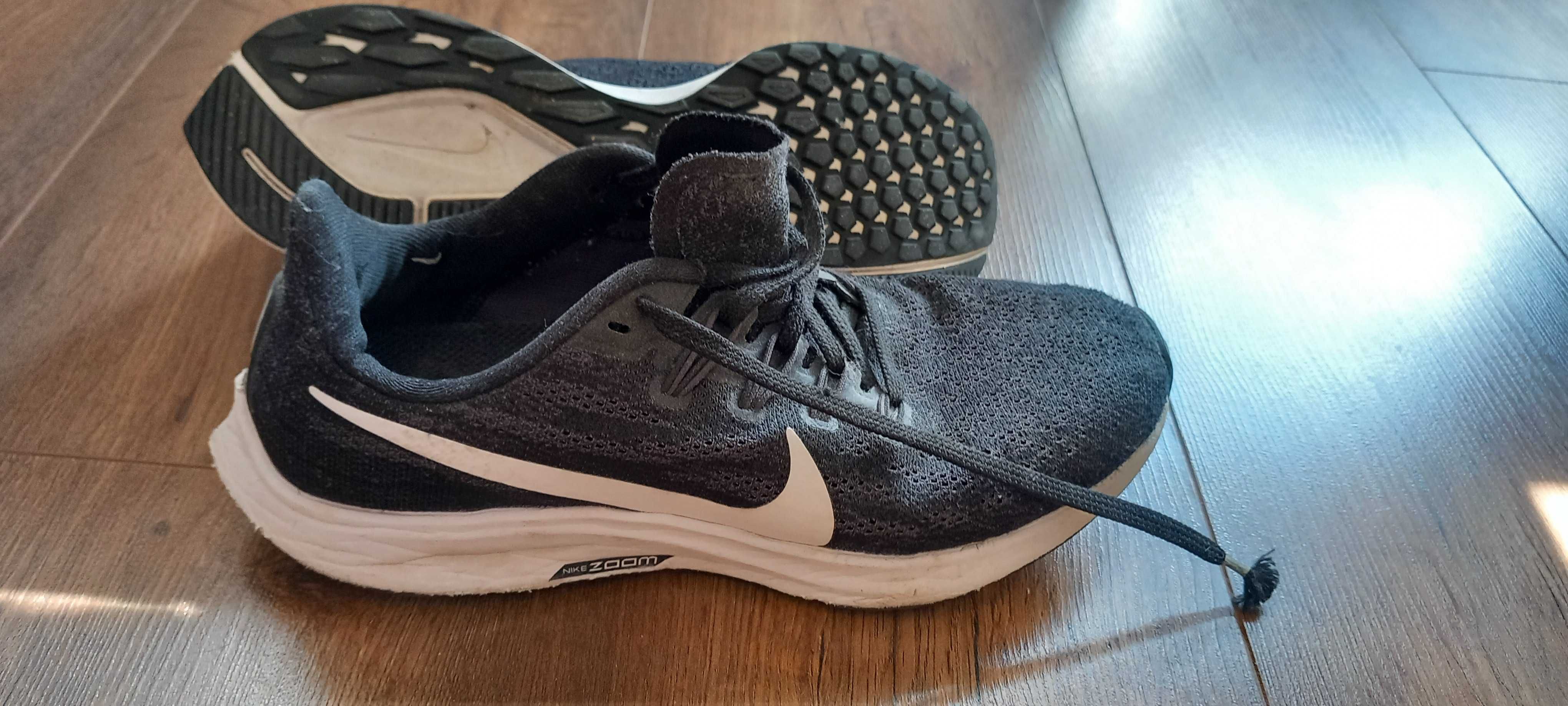 дамски маратонки Nike номер 37.5