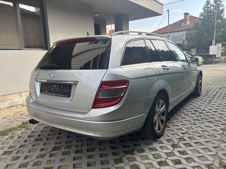 2009 Mercedes-Benz C200 136 Avantgarde