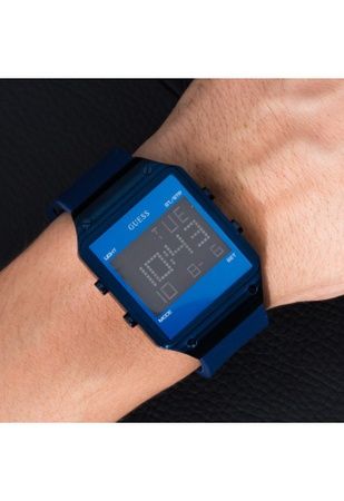 Ceas GUESS Radar W0595G2