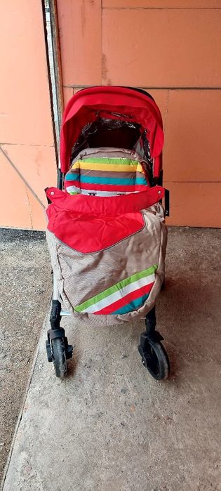 Продам коляску демисезонная!