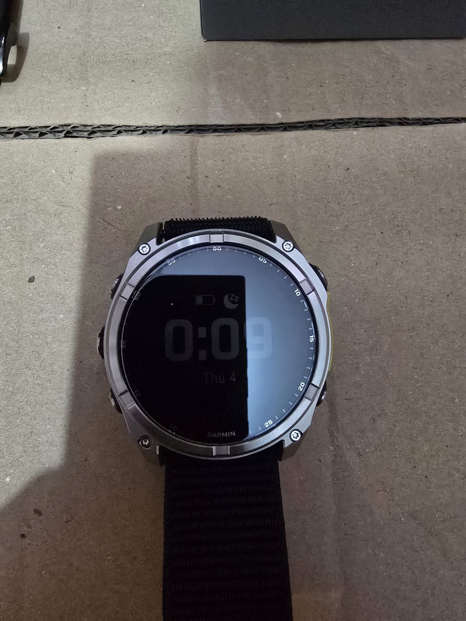 Продавам Garmin Fenix 8 solar 51mm