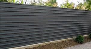 Vând garduri din placi de beton din jaluzele