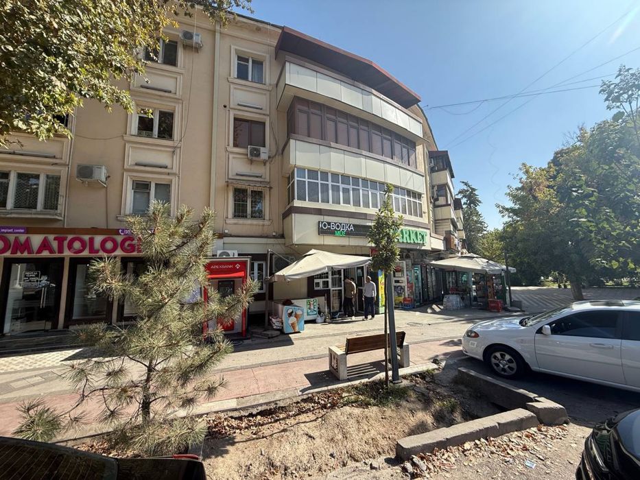 Продаётся Не Жилое Помещения Яккасарайский район Ор-р ТРЦ Нехт 1 Линия