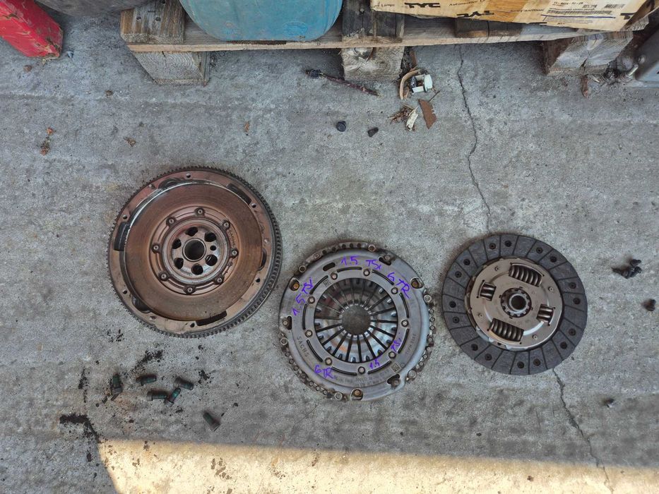 Kit ambreiaj 1.5 TSi DPC 05E105266B 04E141016J