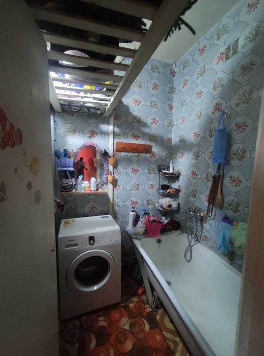 Срочно Юнусабад-7, 2х-комн, 2/3/4, 50м2