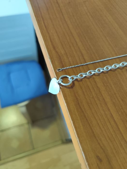 Vând 2 lanțuri argint in stare bună verificat