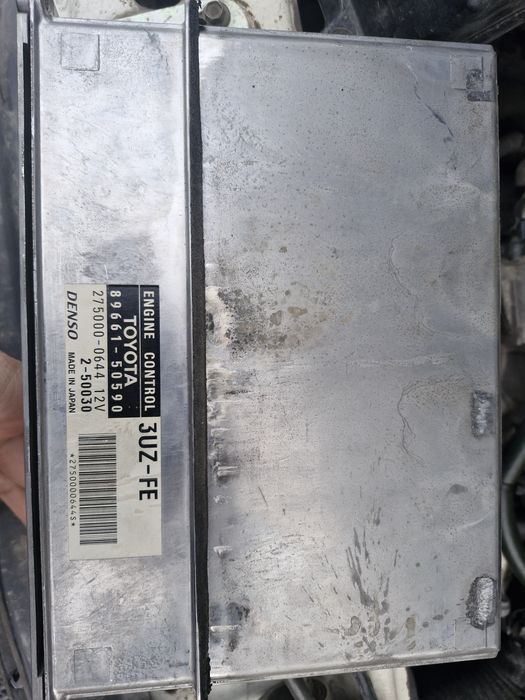 Продам плок управления двигателем 3uzt-fe