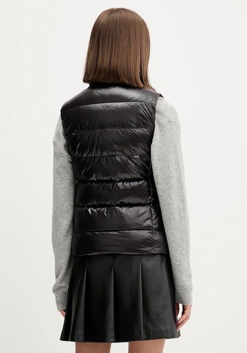 Елек Tommy Jeans пух