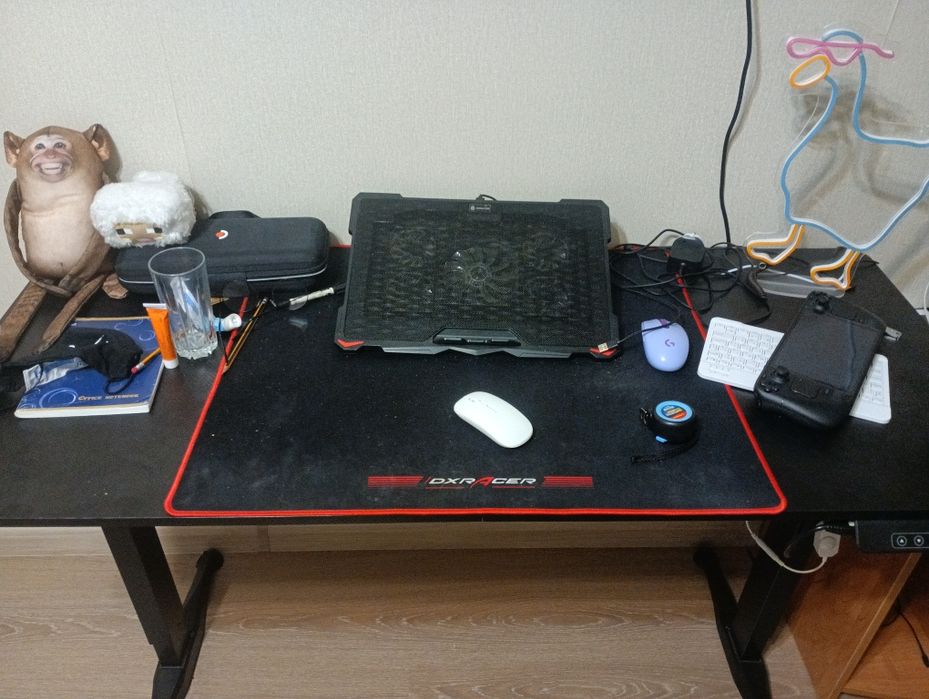 стол игровой регулируемый