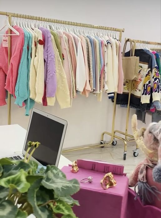 Златни регулиращи се щендери