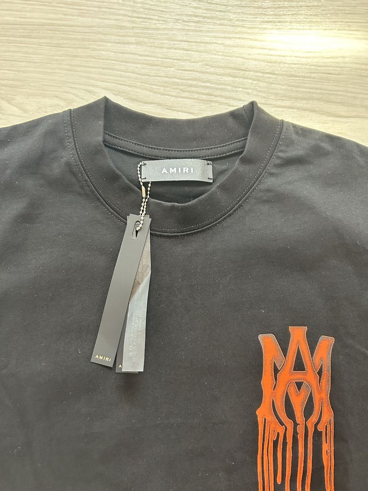 vand tricou amiri