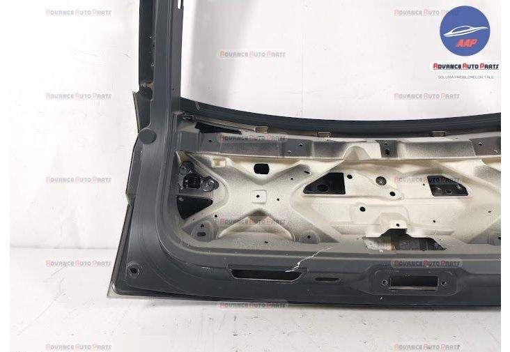 Оригинален заден капак с орнаменти и стопове Ленд Роувър / Land Rover