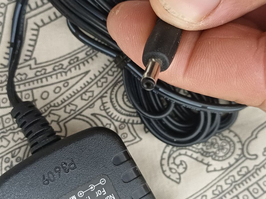 Incarcator Logitech 5v 2,5A in stare buna
Este testat

#8