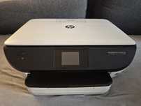 Imprimanta Multifunctionala HP Deskjet Ink Advantage 5645 All-in-One