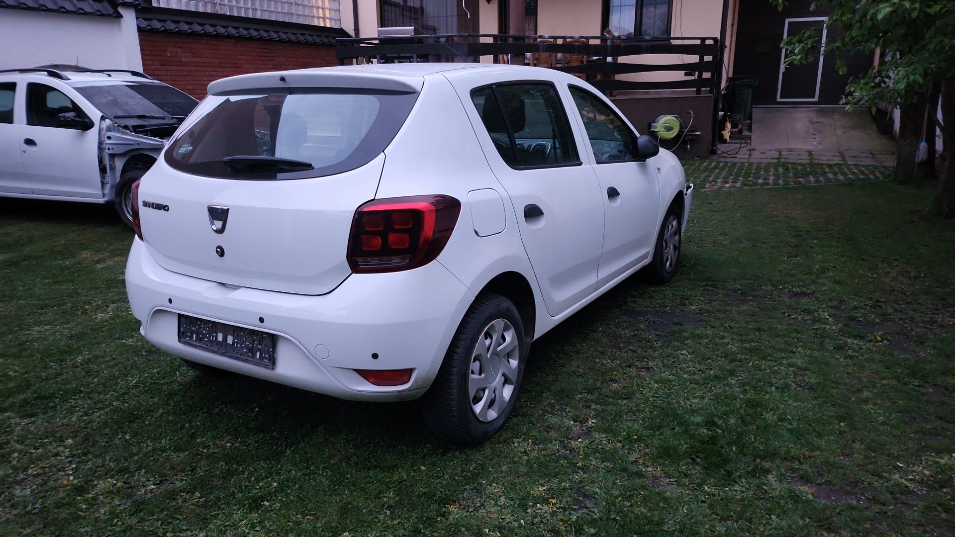 Dezmembrări Dacia Logan 2 mcv si sandero 2 019.     019