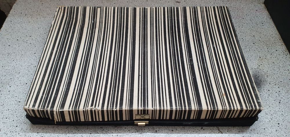 Италиански комплект посребрени прибори.
                 SUPER INOX