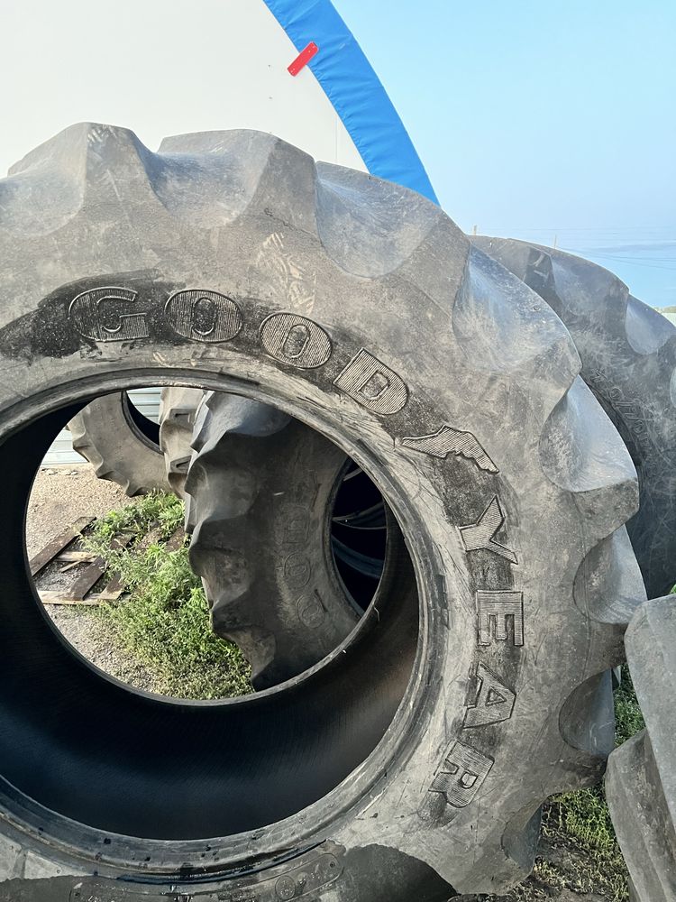 Шины 710/70R38 с Бюллера 435