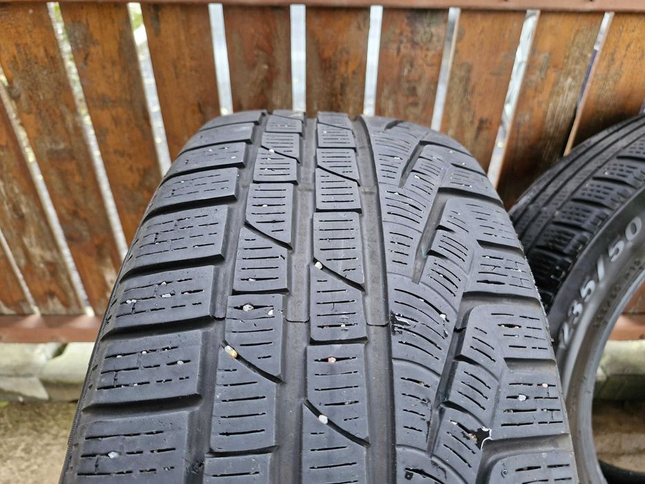 Anvelope Pirelli Winter 210 Sottozero Serie II / 235/50 R19-de vanzare