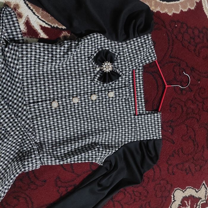 Ayol qiizlar  ko'ylagi