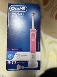 Oral B periuța electrica