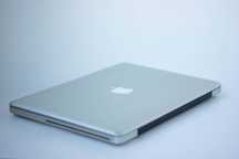 MacBook 13” (2008) – Funcțional –
