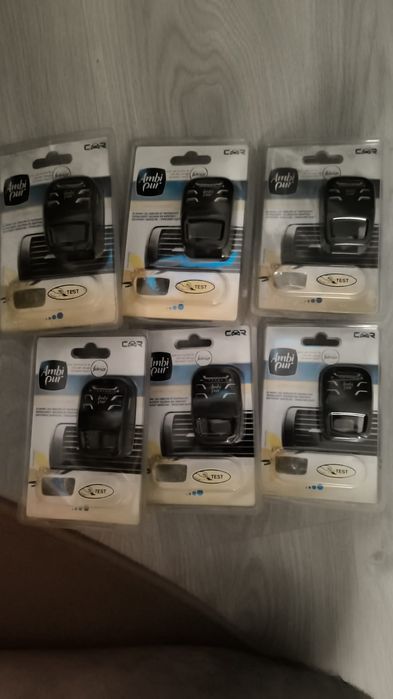 Ambipur Car (odorizant auto) foarte puternic și persistent