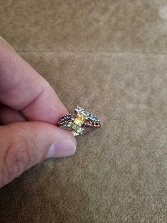 Сребърен пръстен с мозайка от цветни камъни