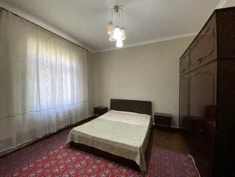 Сдаю Евродом 4-соток на улице Батумская, Утса Ширин
