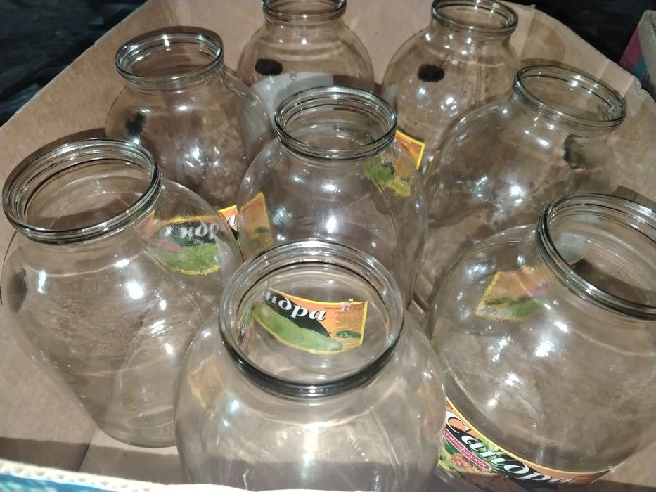 Продам банки и 3 литровые