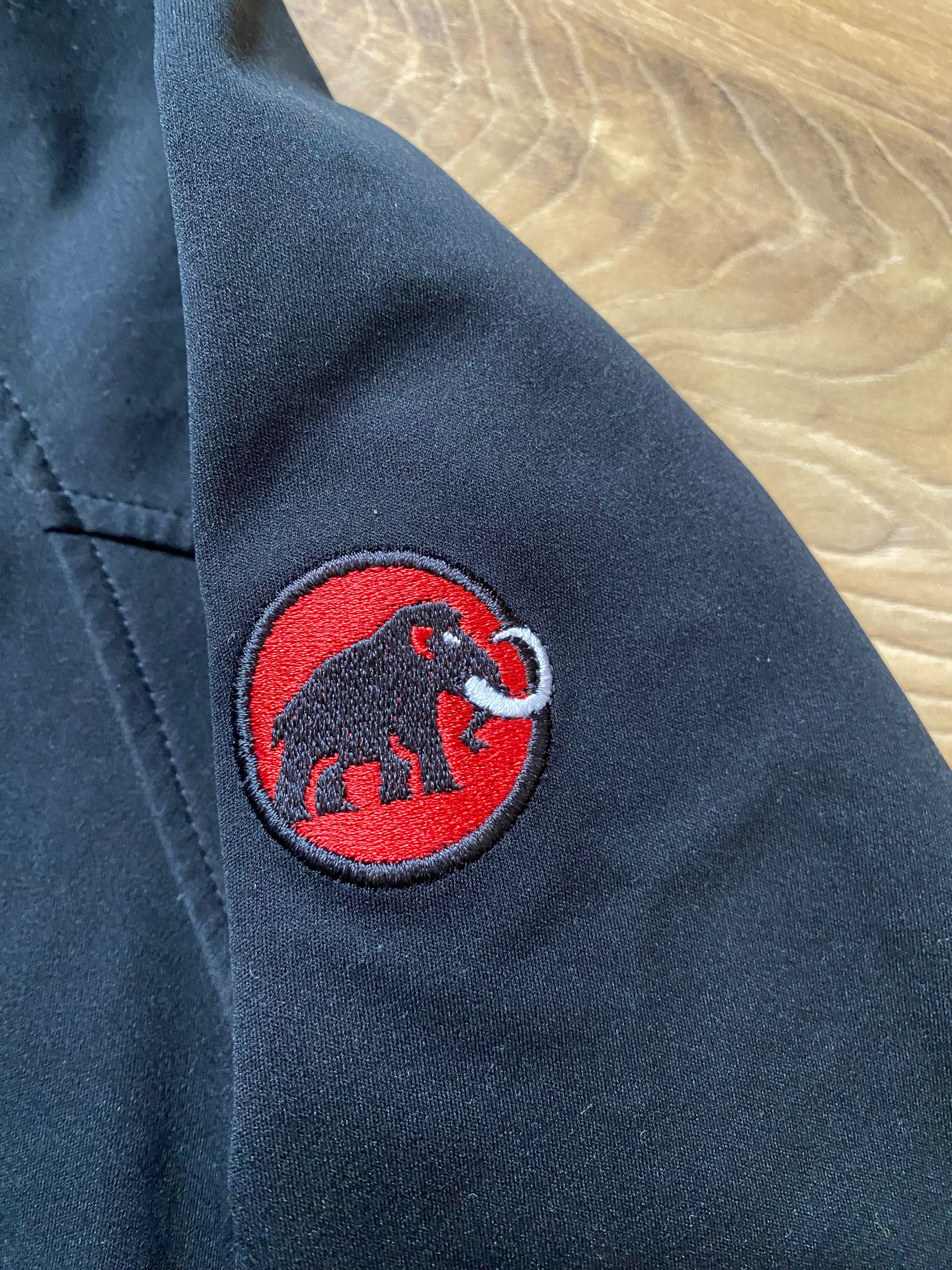 MAMMUT-jacheta tip wind stopper, in stare foarte buna, dame XL