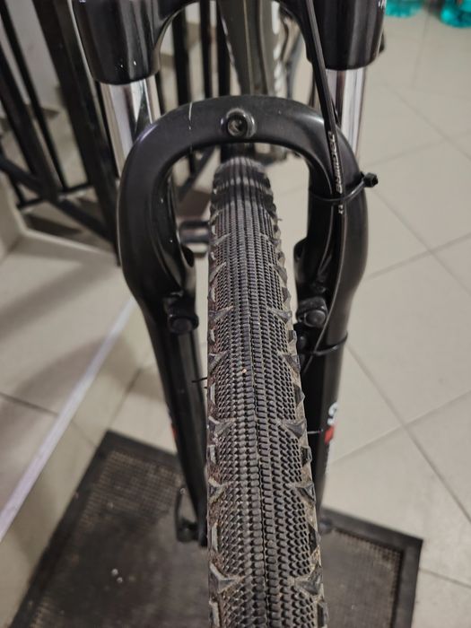 Vând bicicleta Reverside BTWIN 500