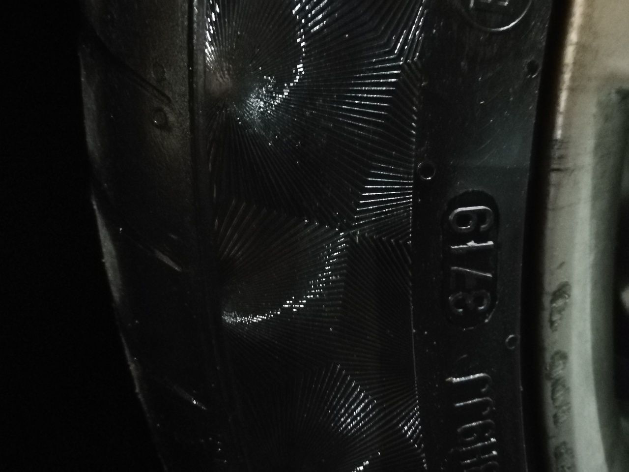 De vanzare anvelope de vara Continental 235/45 R18 stare foarte buna