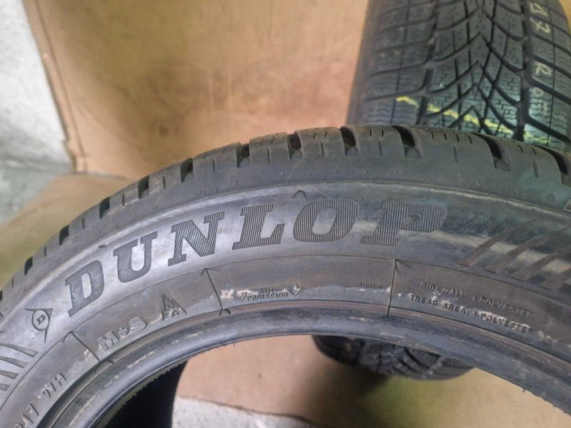 2 Dunlop R17 225/55
зимни гуми Runflat 
DOT4820