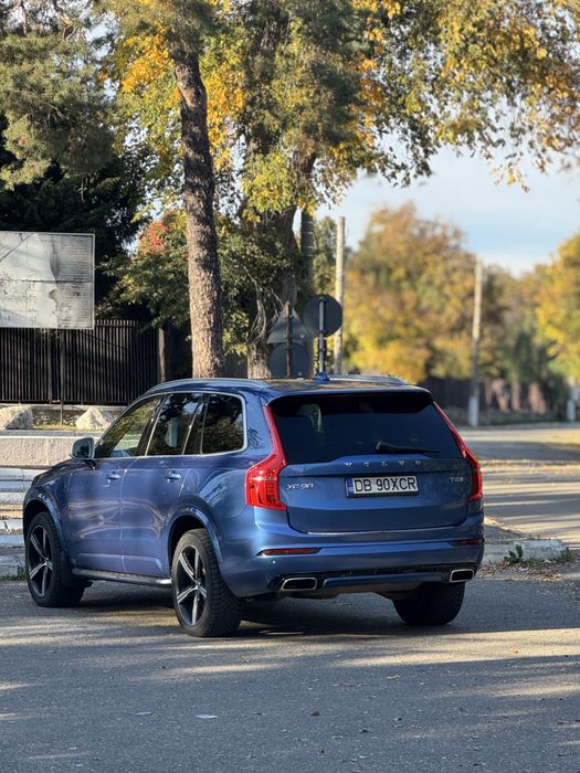 Volvo XC 90-T8 Hybrid 400 cp R design
