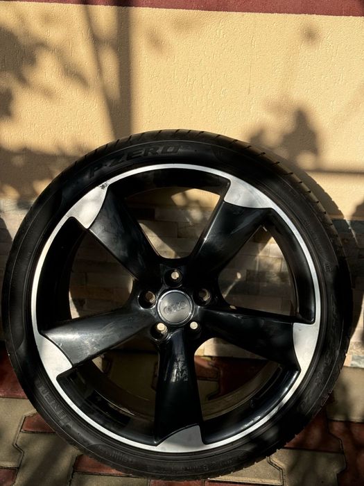 Vand anvelope cu jante 1250 Euro