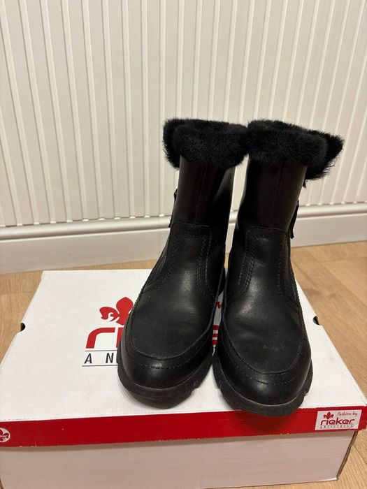 Продам сапоги демисезонные