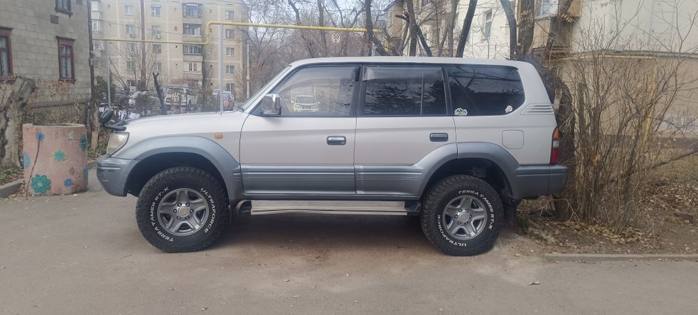 Тойота Ленд круйзер Прадо 95