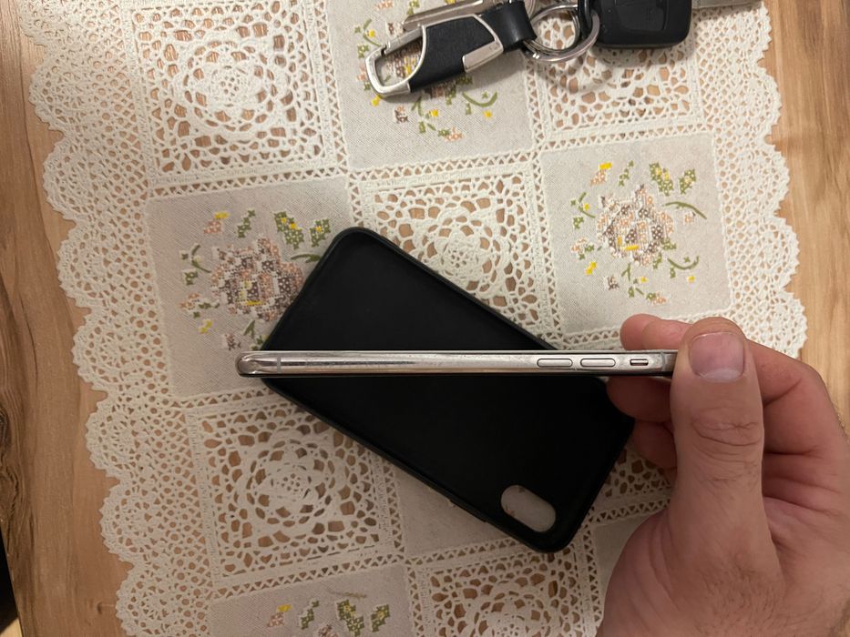 iPhone XS 64gb има забележка