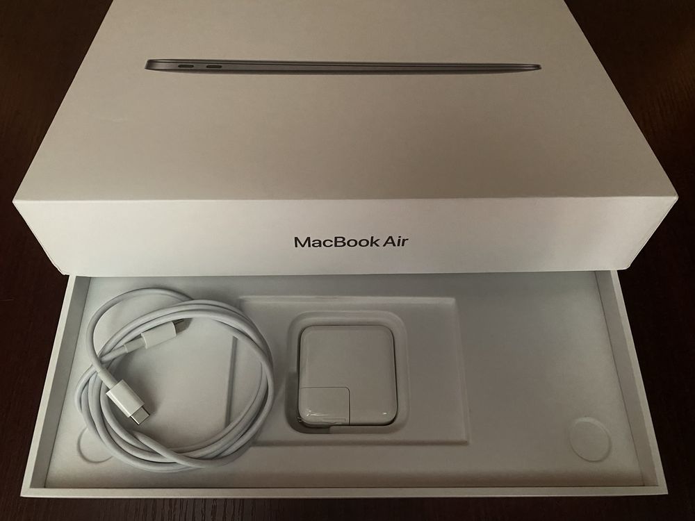 Apple MacBook Air M1 8/512 Silver