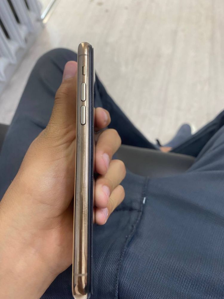 Iphone 11pro  gold