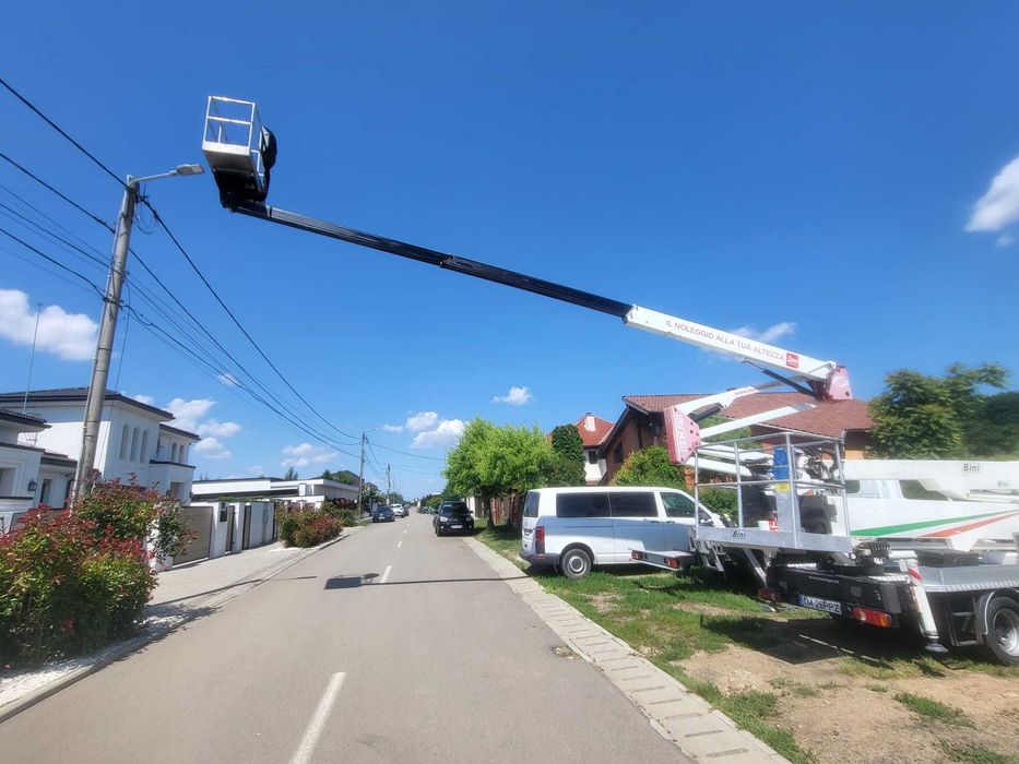 Inchiriem auto nacele PRB de 20 si 24 metri
