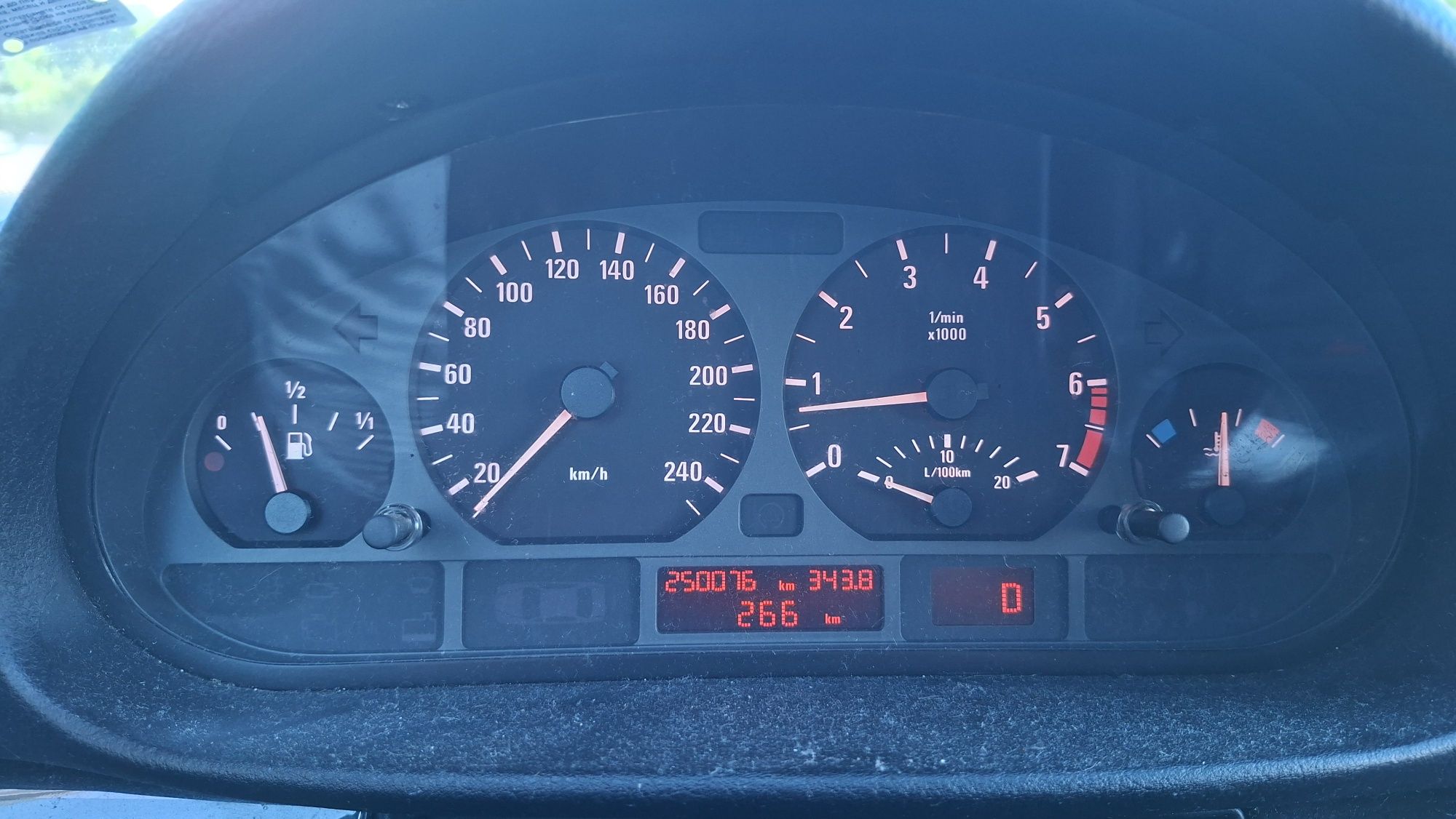 Внос -Автомат,кожа BMW  Е46