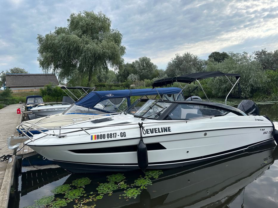 Vând șalupă Parker 690 DC cu peridoc TA NO