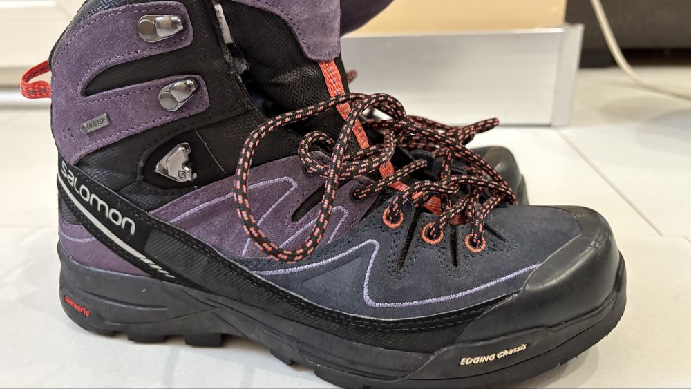 Туристически обувки Salomon